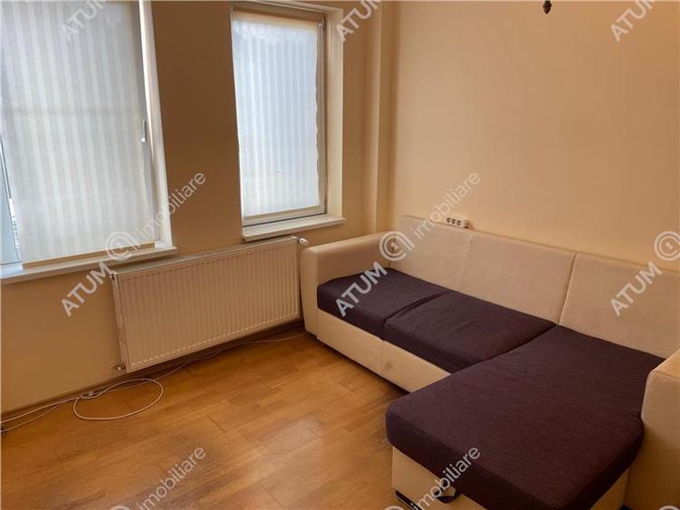 Apartament cu 4 camere , balcon si parcare in zona Strand din Sibiu