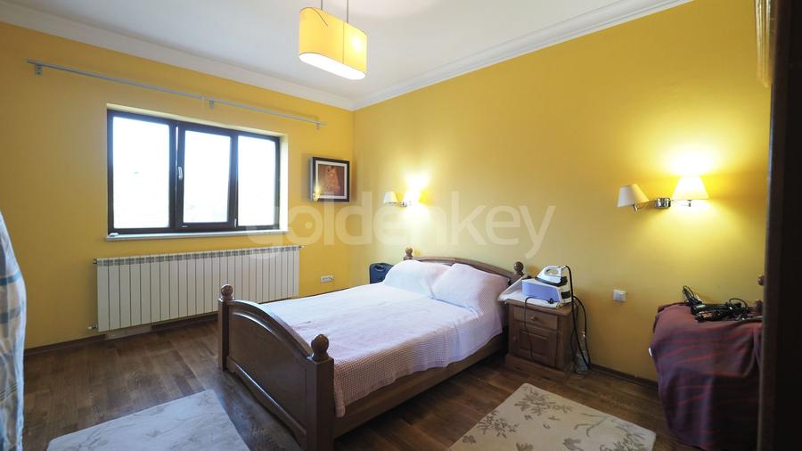 Vila luminoasa cu 8 camere | 593mp teren | langa Scoala Americana