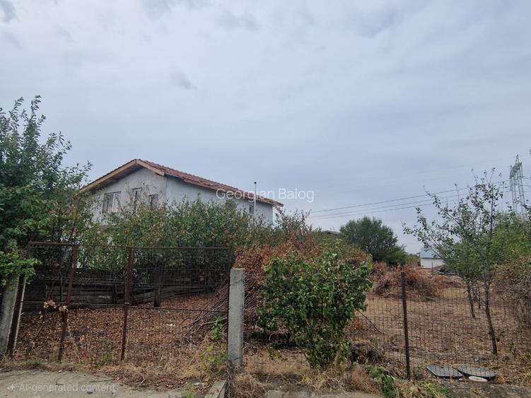 Teren cu casa 3 camere - 5