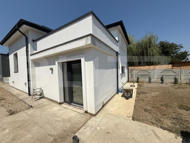 Casa pe parter, 135 mp, 350 mp teren, zona Podari