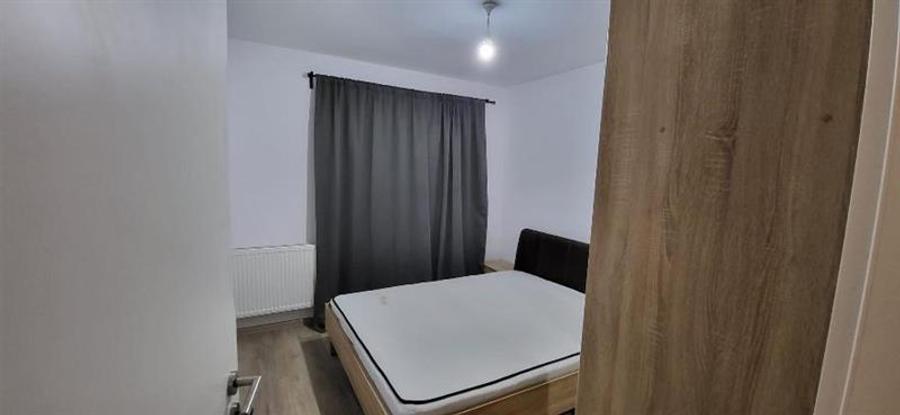 Inchiriem Apartament 2 Camere, Mobilat, Studio, Tractorul