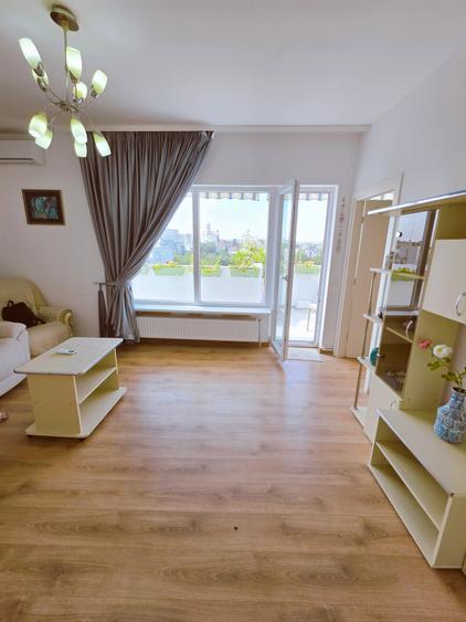 3 camere cu terasa si vedere superba in Cismigiu– str Brezoianu centrala proprie