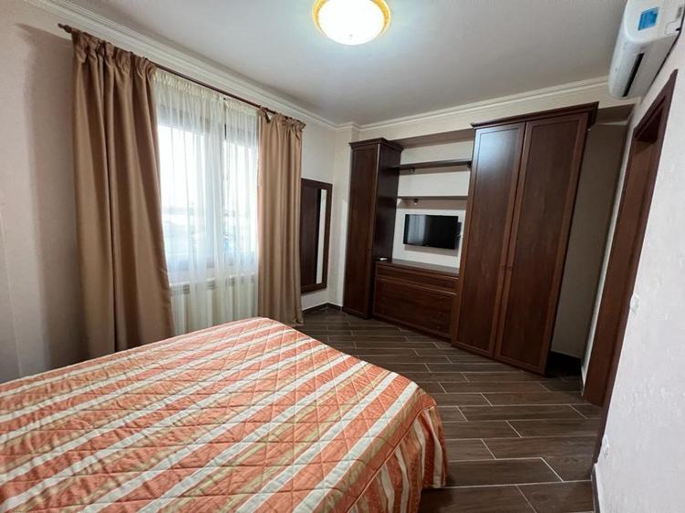 Apartament 3 camere 2 bai intrare Mamaia pe partea cu marea Mobilat utilat Lux