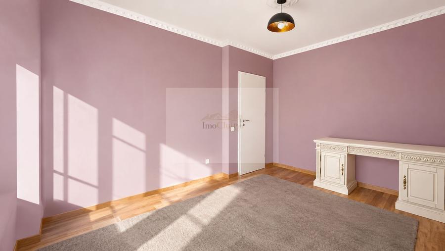 Vânzare  apartament de familie cu 4 camere,pod amenajat-2 parcări-Iris