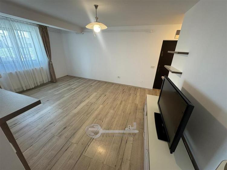 Apartament 3 camere premium, la 2 minute de Palas Campus, parcare inclusă –