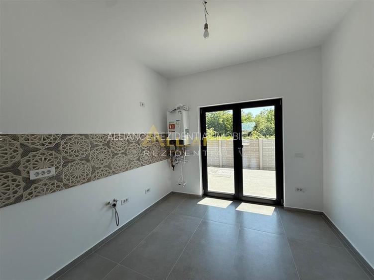 Casa individuala ||3 camere 1 baie || 250 mp teren || - 6