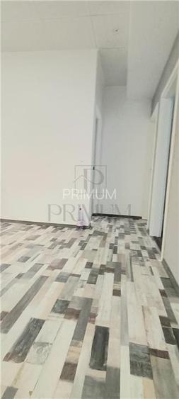 Spatiu birouri etaj 2- Aradului