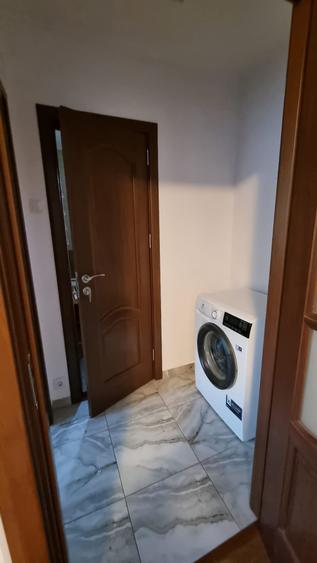 Unirii , Bulevardul Dimitrie Cantemir , 2 minute metrou