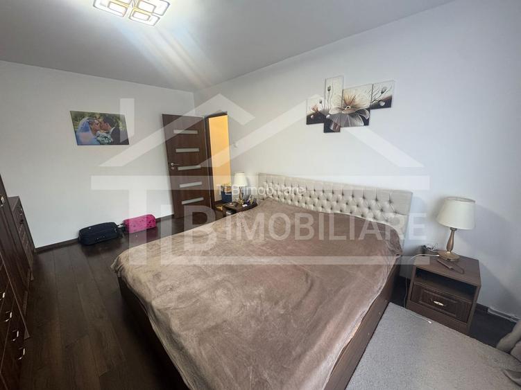 Apartament cu 3 camere, 70 mp, decomandat, garaj, Zona Fortuna - 3