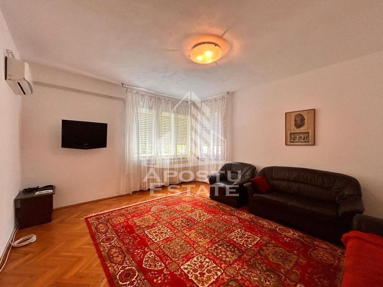 Apartament cu terasa si garaj in zona Medicinei.