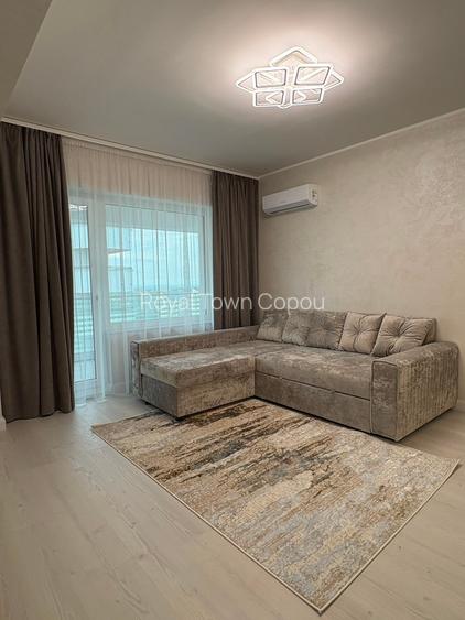 Apartament de inchiriat cu 3 camere decomandat- Royal Town Copou Iasi - 2