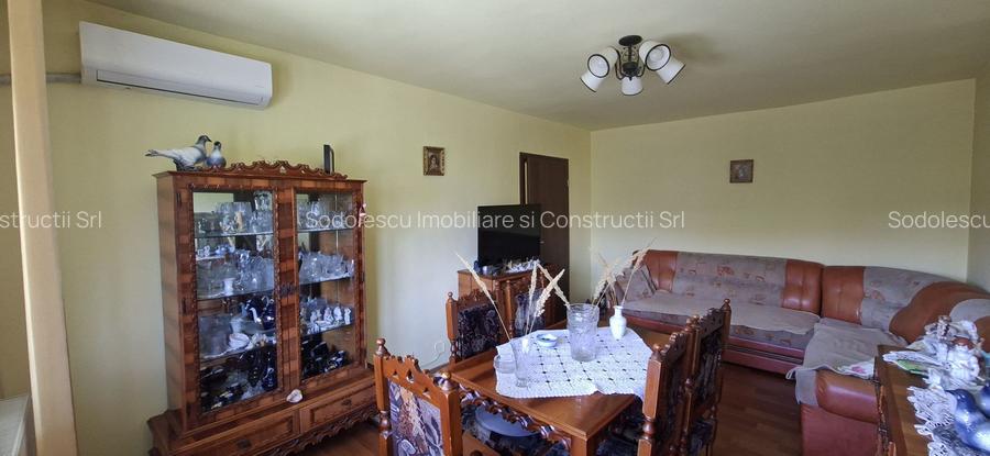 Apartament decomandat 3 camere - zona Torontalului - 3