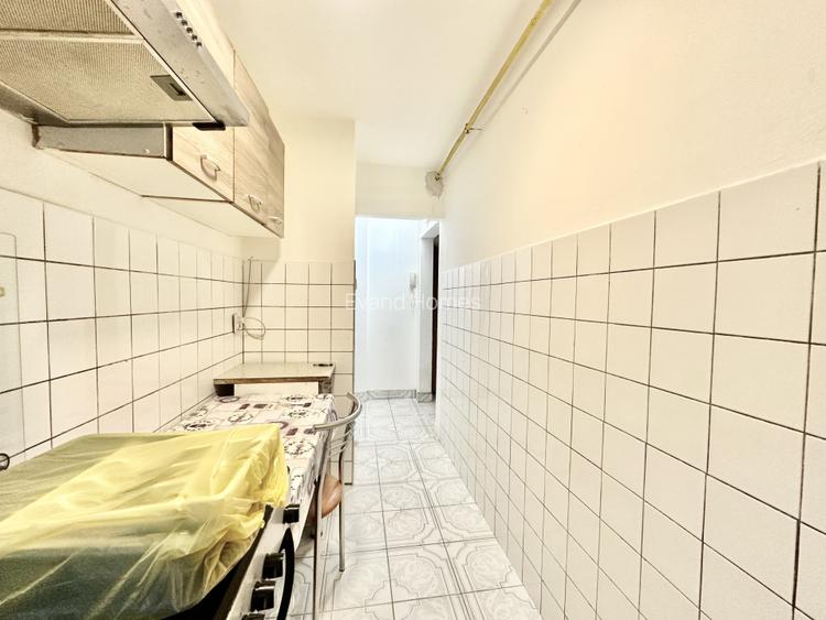 Apartament cu 2 camere - etaj 1 - piata Doina - zona Sagului - 12