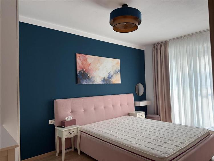 Apartament doua camere Pietonal Coresi Avantgarden ( Kasper )