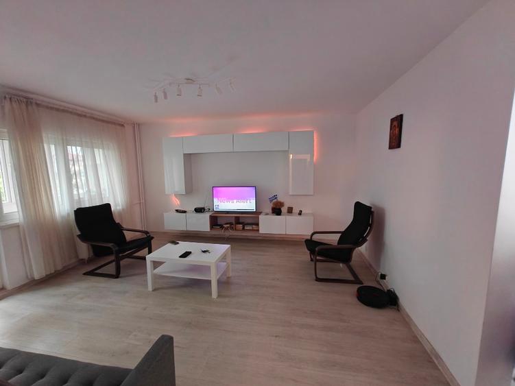 Apartament 2 camere 65mp / etaj 1/4 confort 1 / bloc beton proprietar