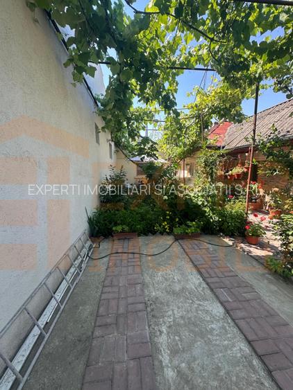 Casă de vânzare în Viile Noi – Anda, Constanța | 2 corpuri | Teren 240 mp - 2