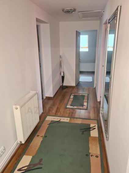 Case moderne x 2 cu 315 mp utili impreuna si teren 500 mp in Terezian