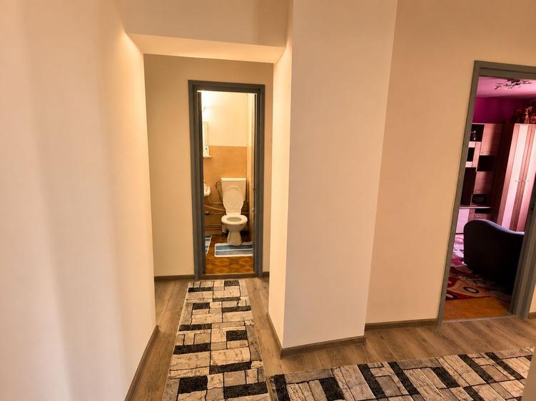 Apartament 4 camere, etaj intermediar, 82 mp, Piata Flora Manastur