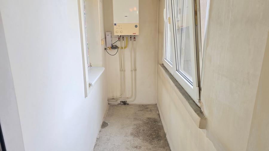 Vand apartament 2 camere decomandat in Deva, zona Gojdu, etaj 1, bloc de 4 etaje
