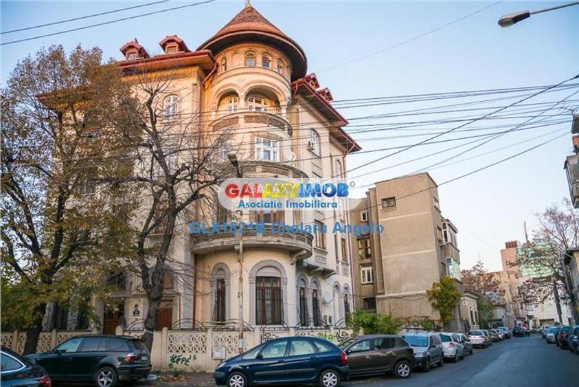 Hala Traian,parter vila ,lux,suprafata 260 mp utili , teren 664