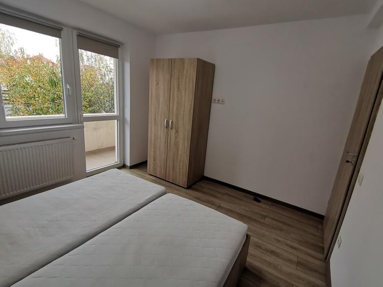 De închiriat apartament 2 camere decomandate – zonă Ciresica
