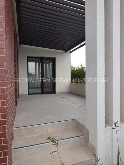 FARA COMISIOANE casa eleganta cu 5 camere 3 terase P+1+pod 2 placi 1800mp asfalt - 9