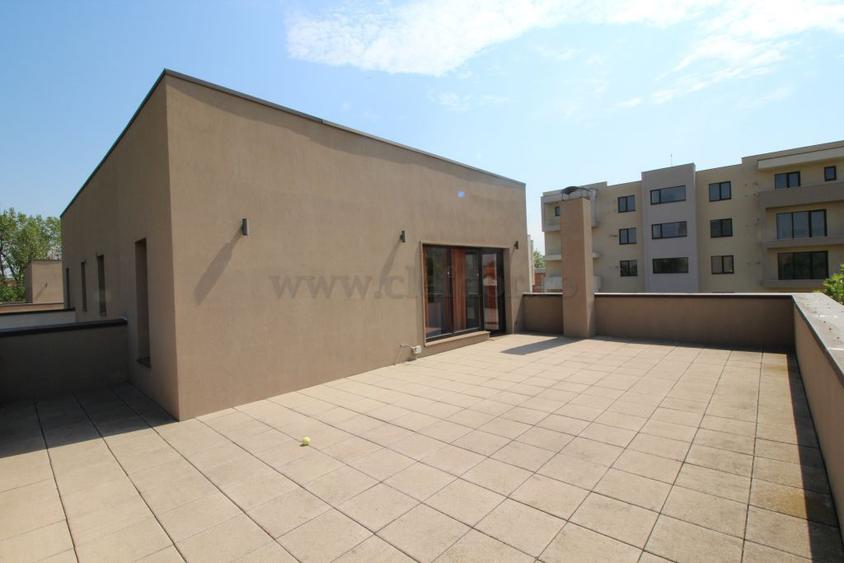 Vila Moderna in apropiere de OMV Pipera