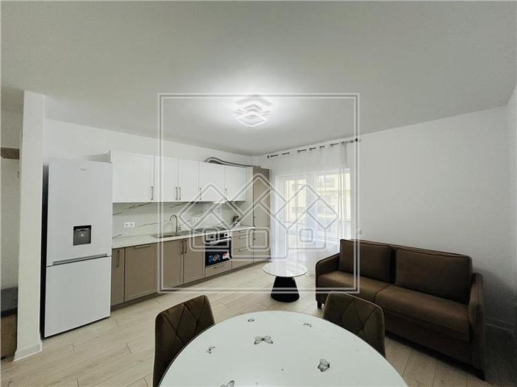 Ap cu 3 camere, etaj1/3, 2 balcoane, loc de parcare, D. Stanca