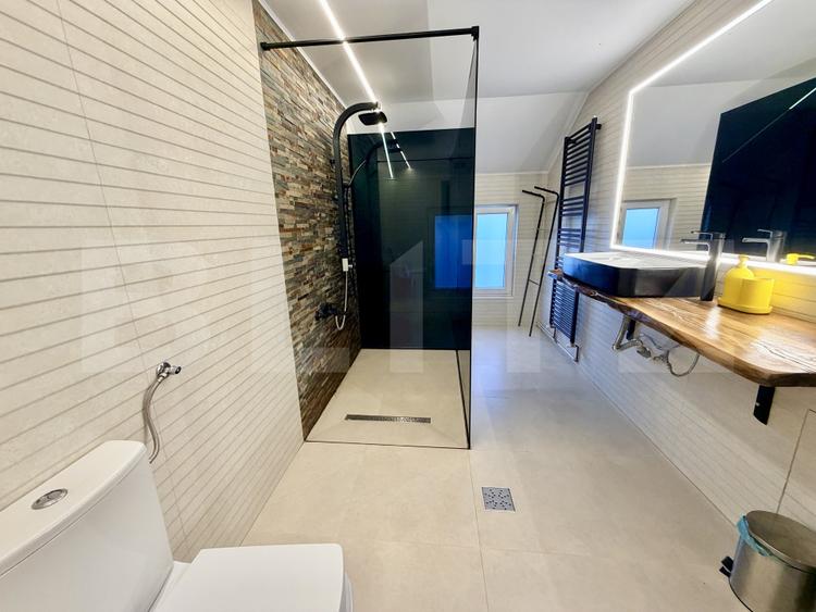 Casa 6 camere de inchiriat, 250 mp, 2 bai, terasa, curte 500 mp, zona Cetate
