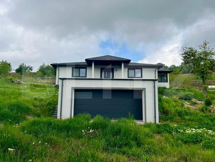 Casă stil mediteranean, 162 mp, teren 2600 mp, zona Silivașu de Câmpie