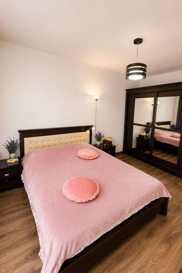 Apartament Modern De Vanzare | 2 Dormitoare | Parcare | Balcon x 2 | Etaj 2/3