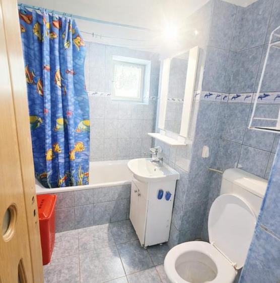 Exclusiv apartament 3 camere decomandat etajul 2 Racadau