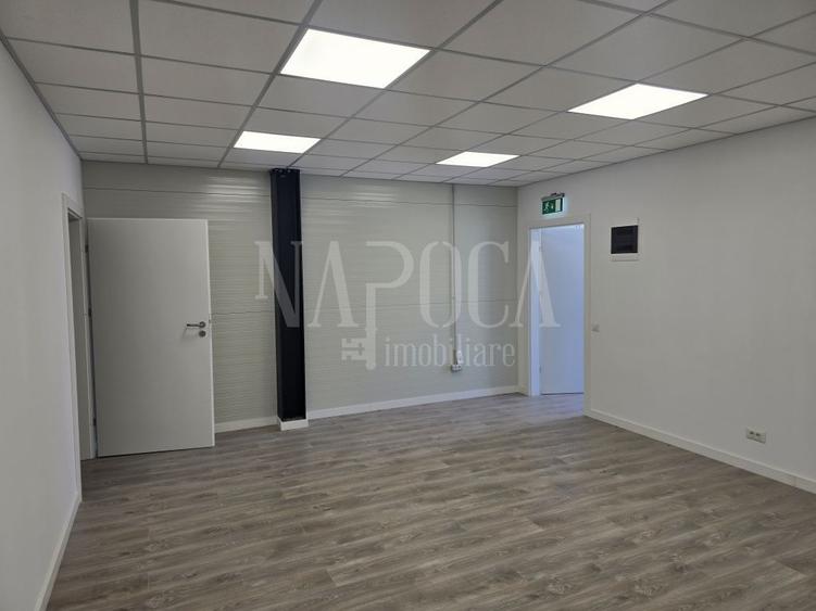Spatiu industrial de vanzare in Campenesti