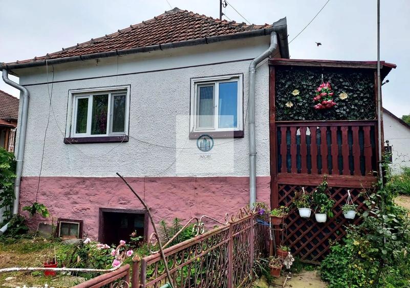 Casa renovata cu teren 7000mp la 19 km de Deva – Sat Nojag, Hunedoara