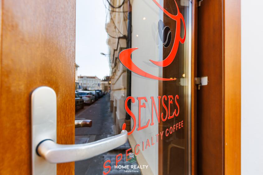 Afacere/cafenea de vînzare în Timișoara - Pța Unirii.