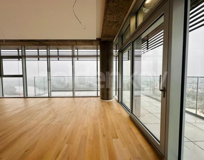 Vedere de exceptie! Apartament nou cu 4 camere, 4 bai | 212mpc