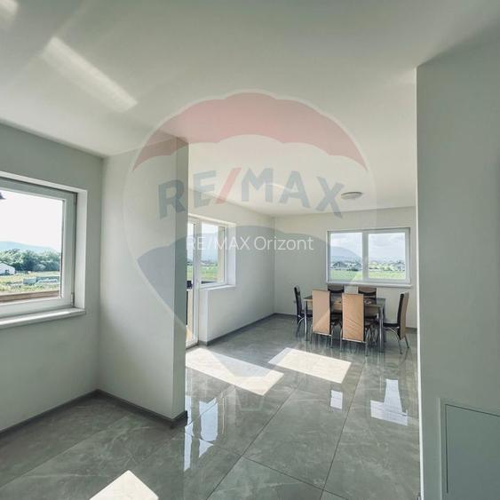 Apartament nou 3 camere complet mobilat - 10