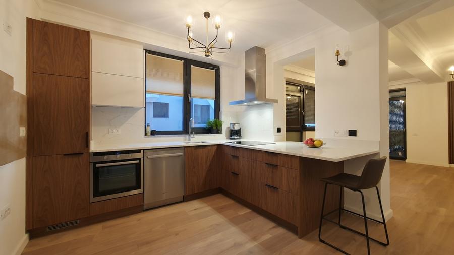 Vanzare apartament 2 camere, parcare,str. Motilor - Metrou Mihai Bravu