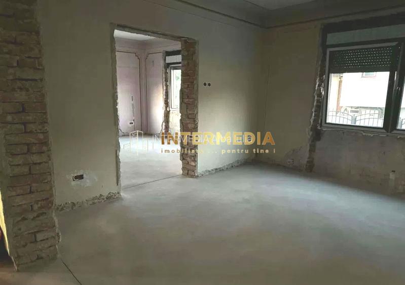CASA 4 CAMERE I DE VANZARE I CENTRU I 120 MP I POZITIE FOARTE BUNA I - 6