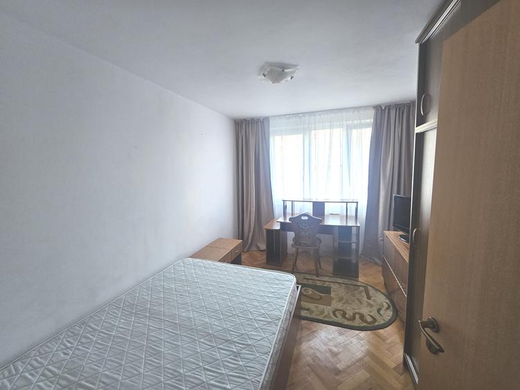 Apartament 3 camere Centru Civic!