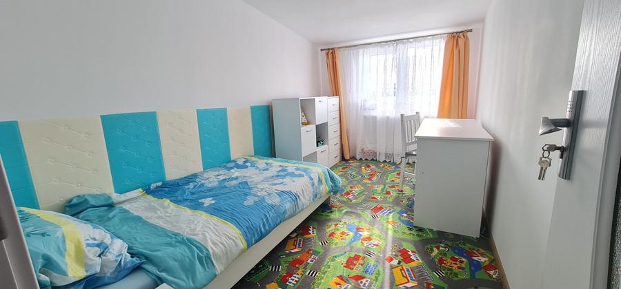 Casa 4 camere mobilata si utilata in Cartier Izvor Tarlungeni Brasov