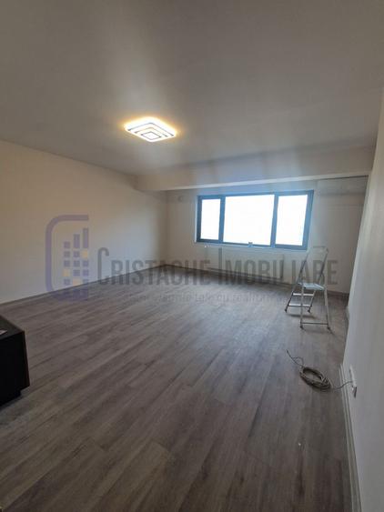 Titan_Apartament 2 camere_70 mp._nemobilat_pretabil birou