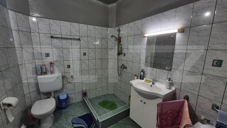 Casa 4 dormitoare, 220 mp, teren 500 mp, zona Titulescu
