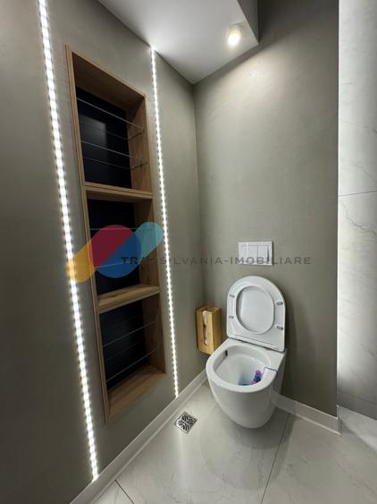 Apartament modern, 2 camere, balcon, zona Baciu