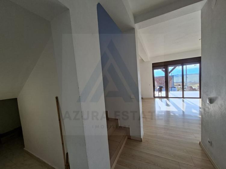 Casă intabulată 5 camere 2 băi și teren 380 mp în Bavaria Park