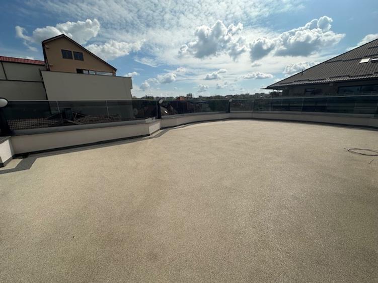 Cotroceni , Doctor Carol Davila, metrou Eroilor, piscina, constructie 2000!