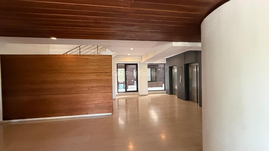 Apartament 2 camere cu curte proprie, terasă și beci  lângă Pădurea Băneasa - 2