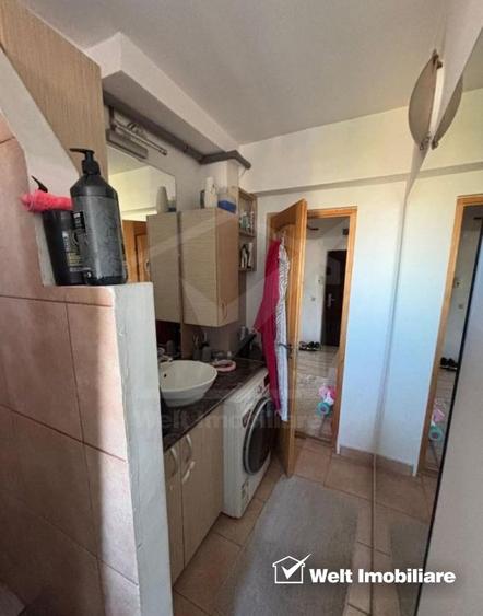 Apartament 3 camere, zona Petrom, parcare subterana