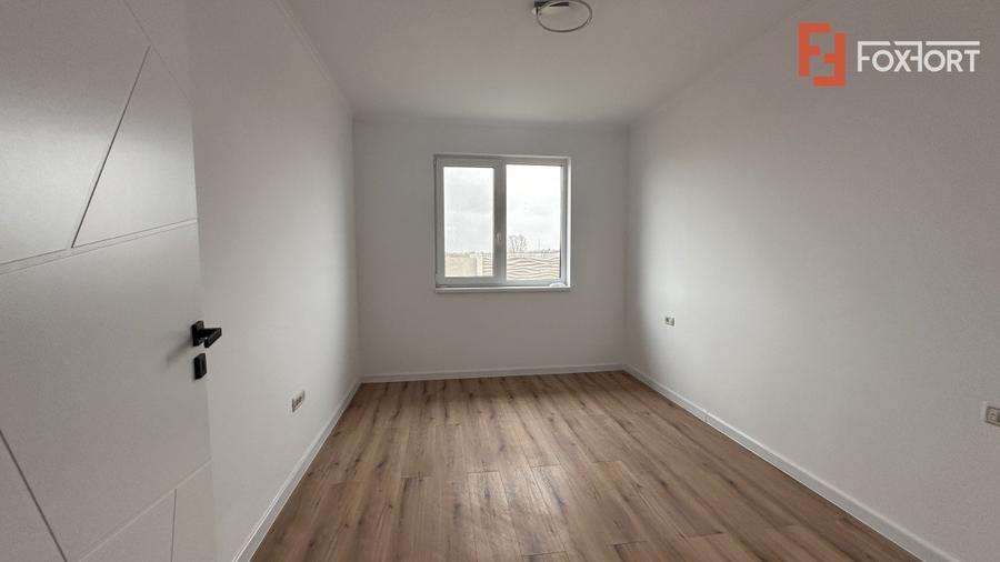 Casa individuala pe parter cu 4 camere, 103 mp, in Mosnita Veche
