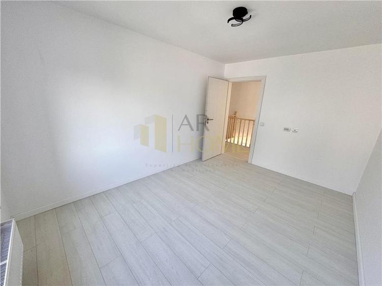 Vanzare casa 4 camere, in Strejnicu, la 5 minute de Ploiesti